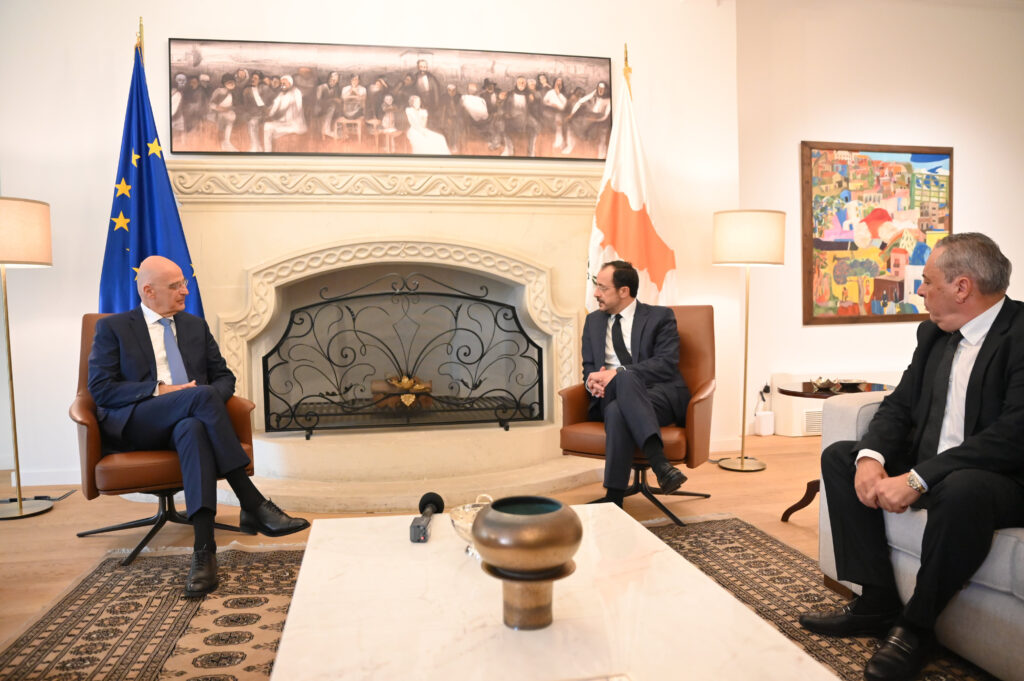 Nikos Dendias: Turkey’s SAFE participation prohibited due to “aggressive stance” and “illegal actions”