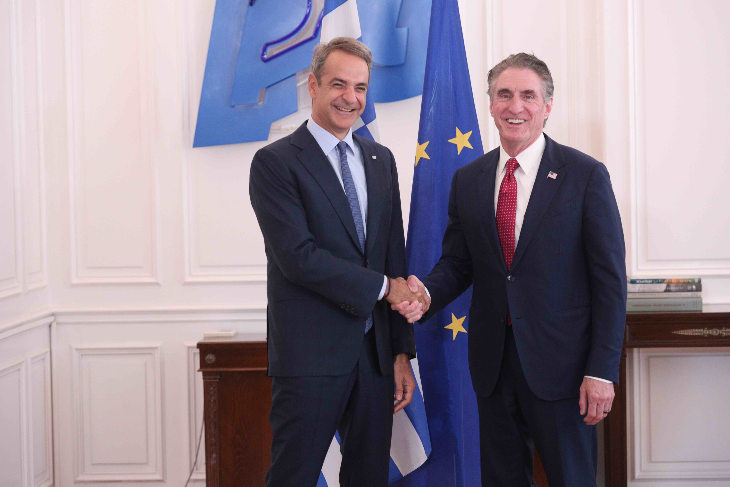 doug-burgum-parapolitika2