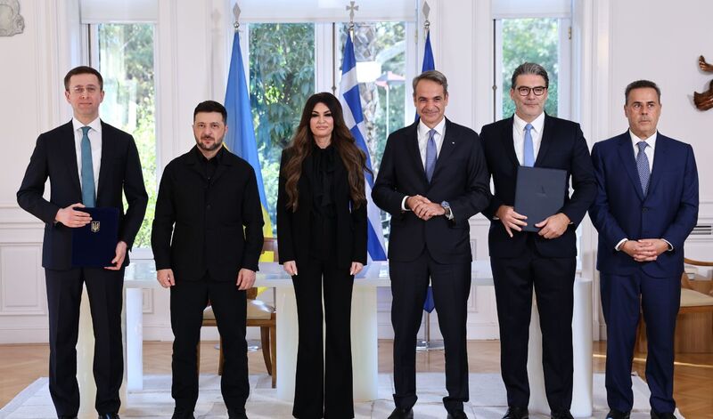 Mitsotakis-Zelensky sign major Greece-Ukraine energy deal
