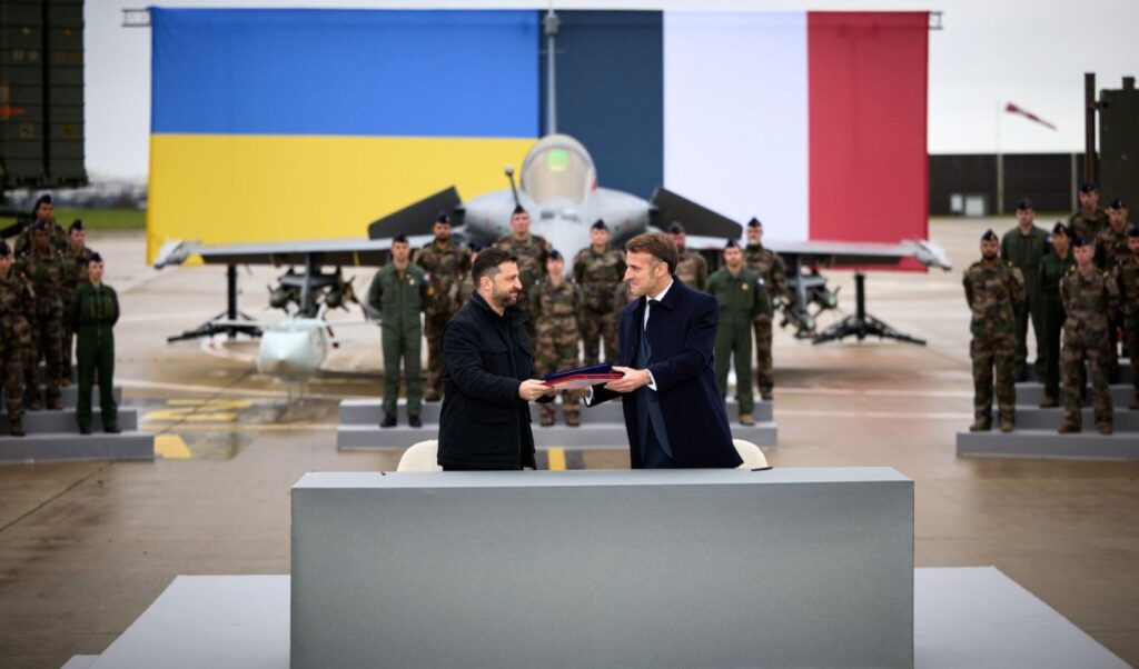 Ukraine orders 100 Rafale fighter jets from France in historic deal