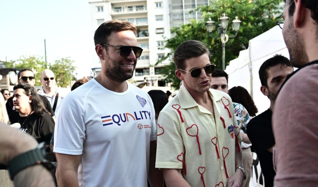 Kasselakis attacks Tsipras: Calls him homophobic over book claims