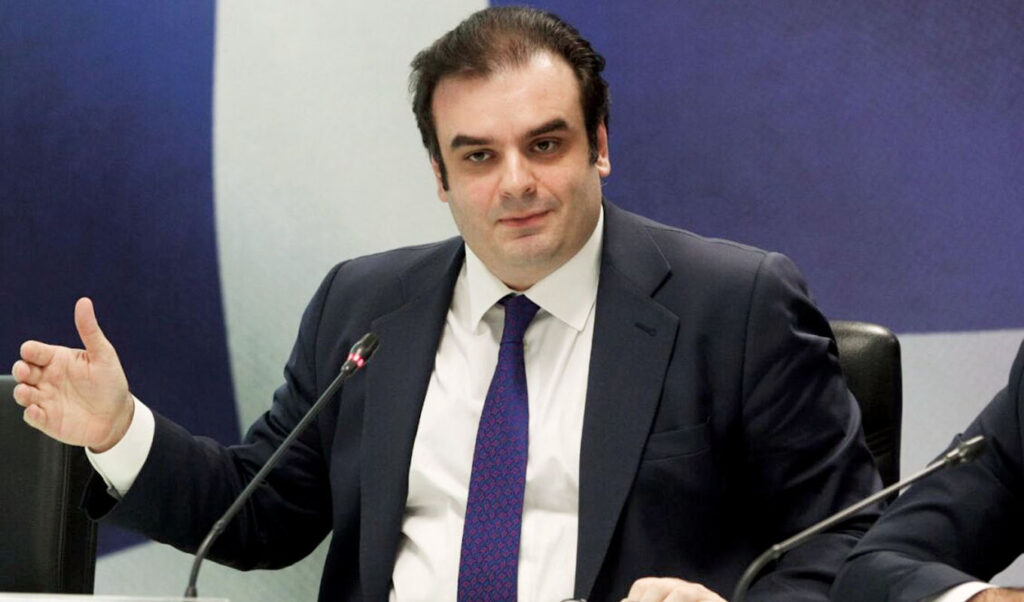 Pierrakakis: Greece’s demographic crisis measures – “An existential challenge for our country”