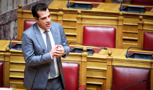 Greek minister: 59 out of 104 migrants failed age tests