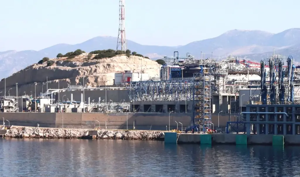 US warns Turkey to abandon Russian energy as Greece’s LNG role grows