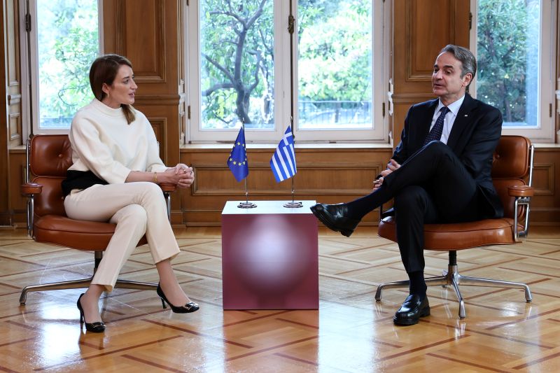 roberta-mezzola-kyriakos-mitsotakis-ethniki-pinakothiki2