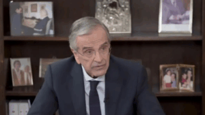 Samaras keeps new party option open amid fierce attacks on Greek PM