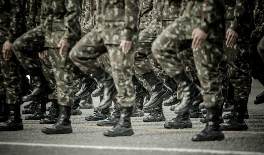 Poland deploys 10,000 troops to protect infrastructure amid Christmas attack warnings