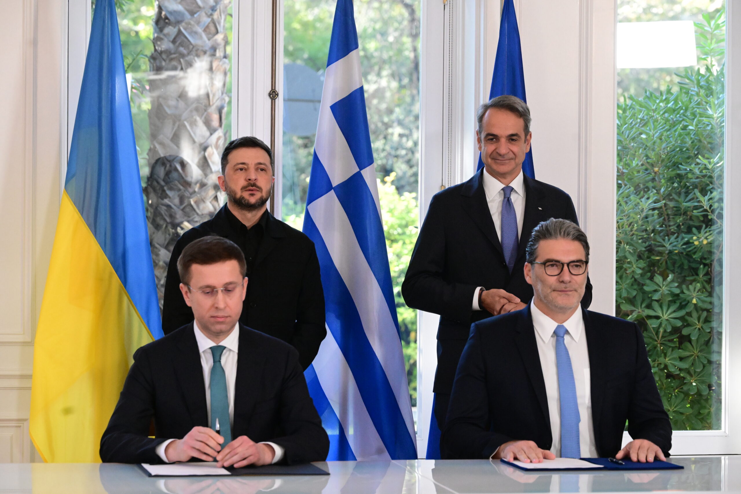 zelensky-mitsotakis-xifaras-naftogaz