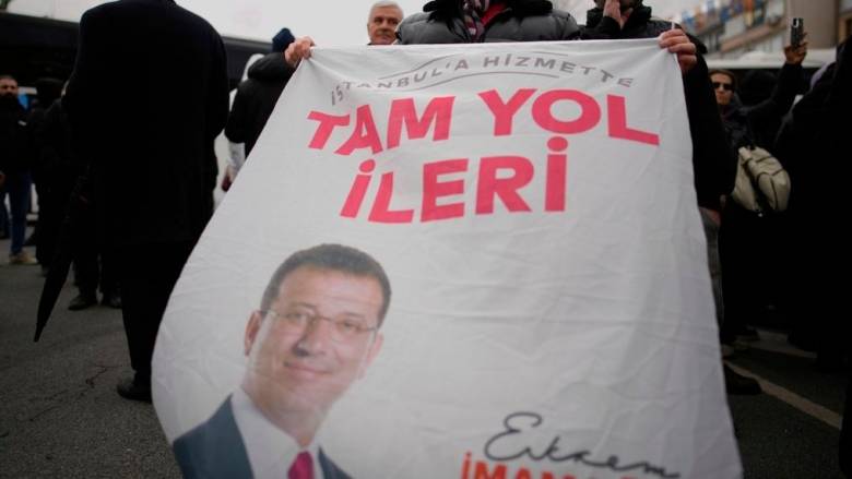 73831534-ekremimamoglou