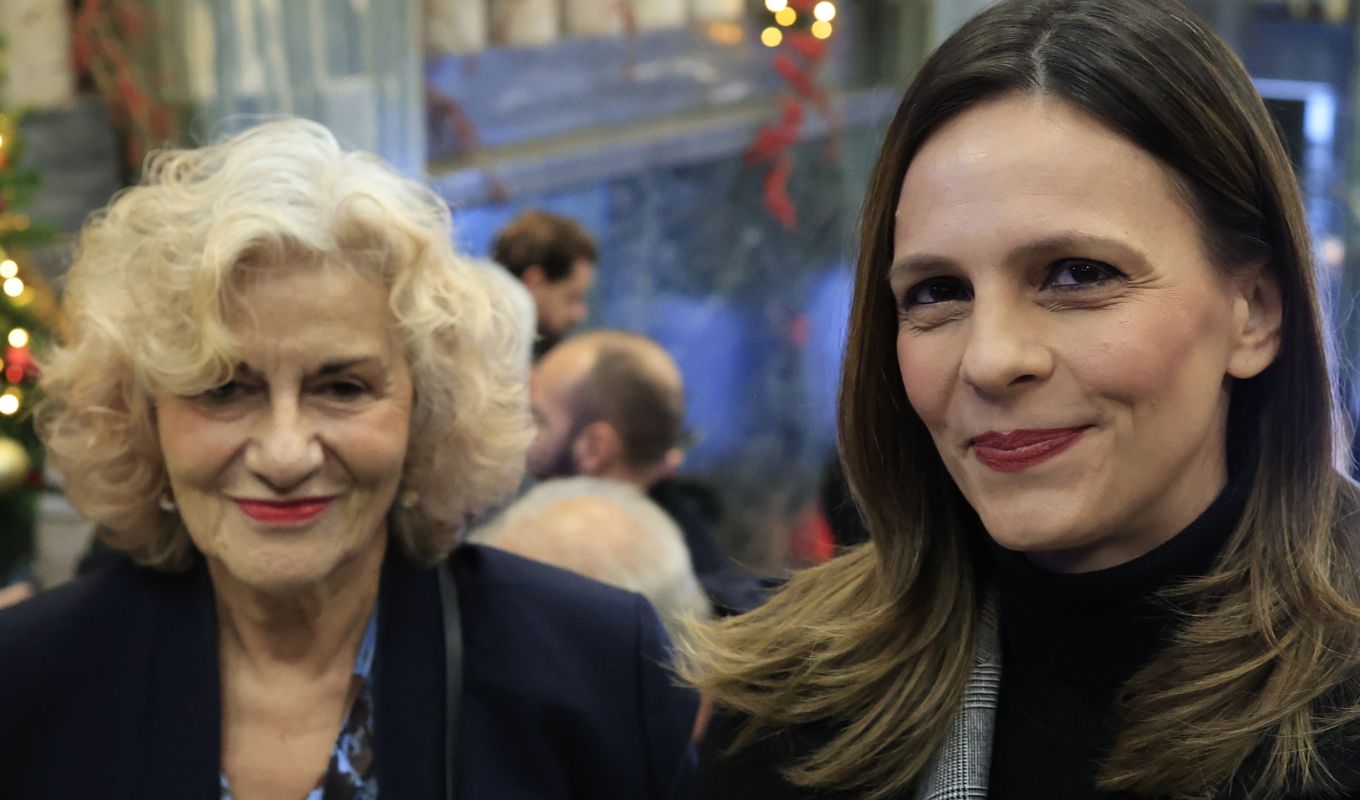 axtsioglou-fw
</p>
                        </section>

                        <footer class=