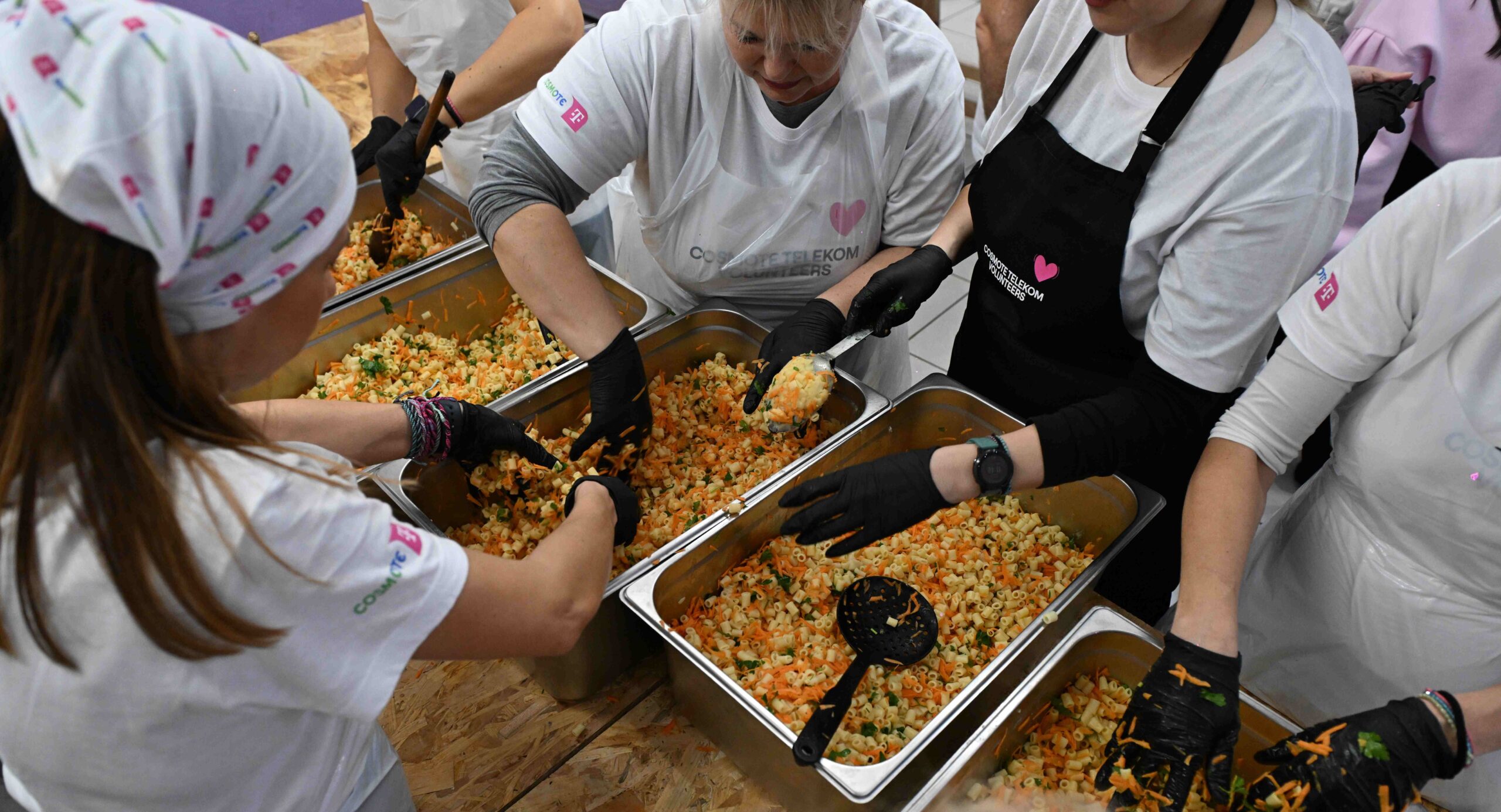 cosmote_telekom_volunteers_2