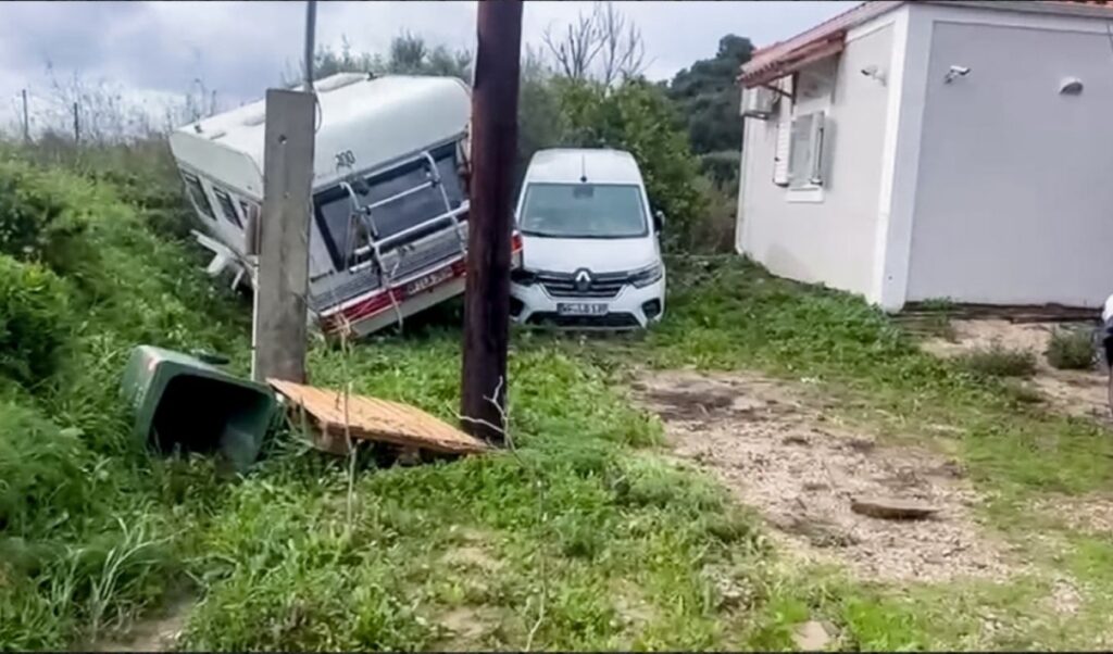 Storm Byron: German tourists miraculously saved in Finikounda