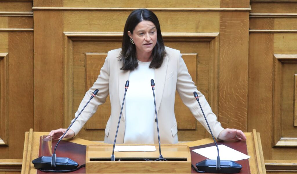 Kerameos: Leave available for parents during school closures