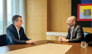 Manfred Weber to Parapolitika: “Pierrakakis is a strong candidate for Eurogroup presidency” – “Let us learn from Greece” (Video)