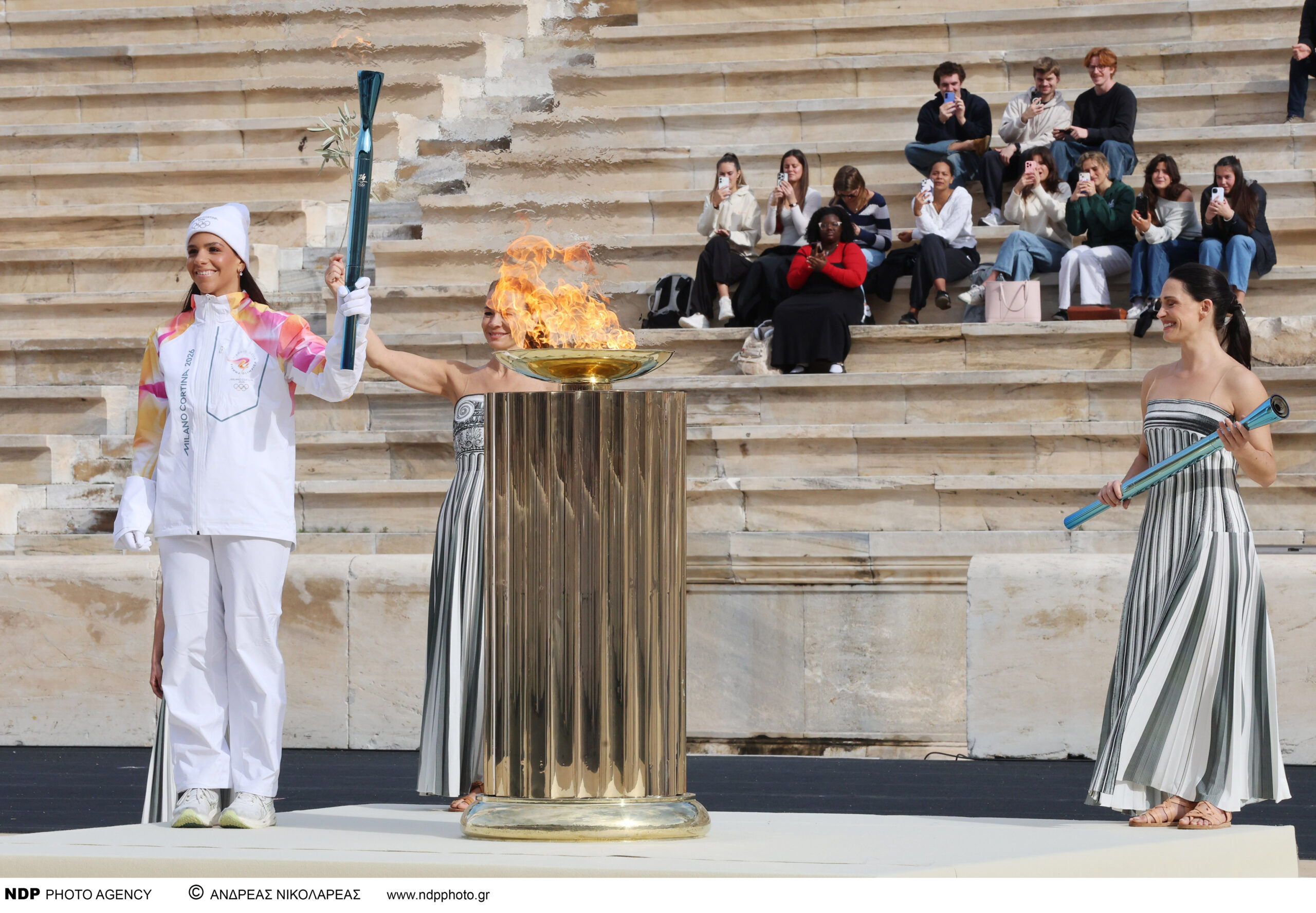 paradosi-olybiakis-flogas-1