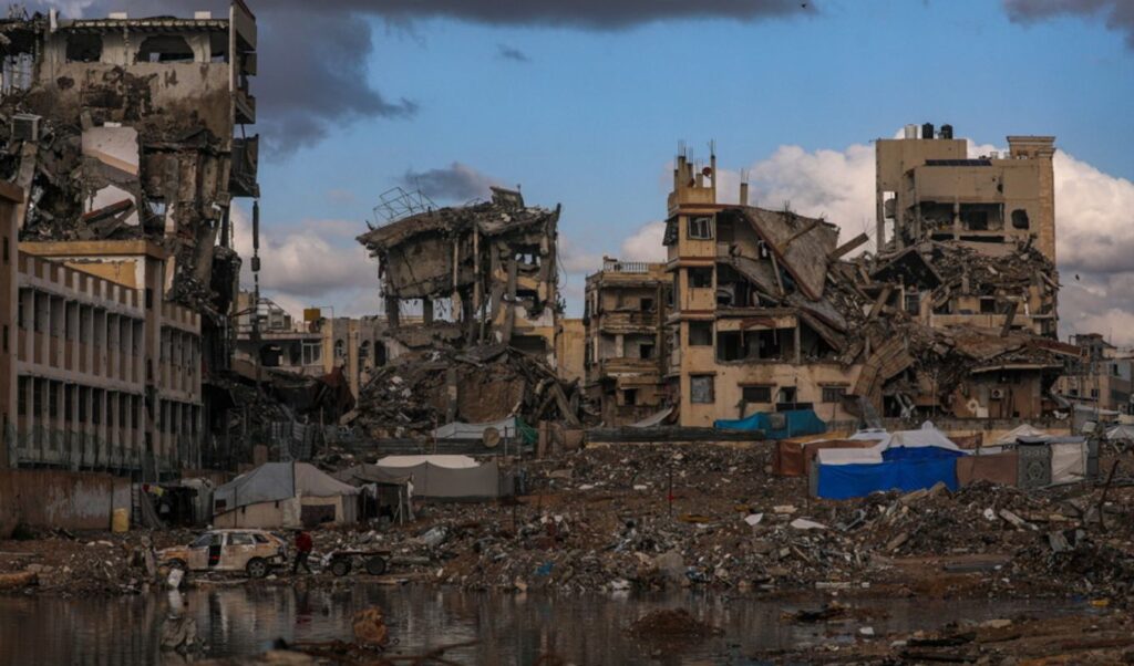 Intense Gaza Strip operations: Over 40 Palestinians killed near Rafah