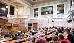 SYRIZA faces critical test after Tsipras “balcony” controversy