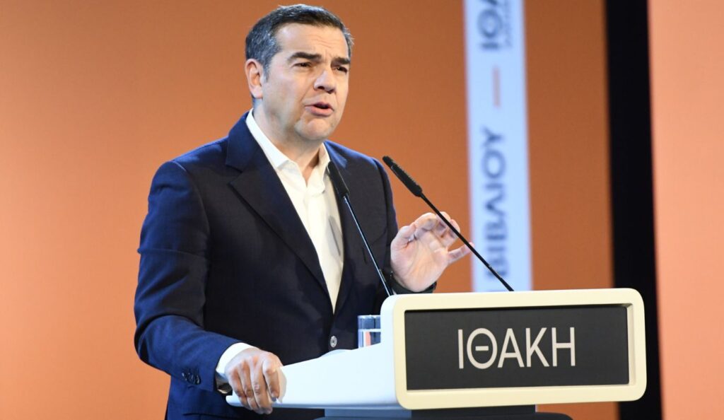 Tsipras moves closer to new party: Why he now directly challenges PASOK