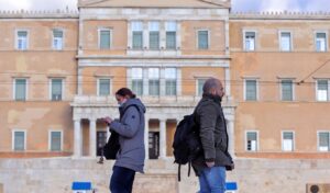 Greece’s new early debt repayment brings budget relief and saves €1.6bn in interest