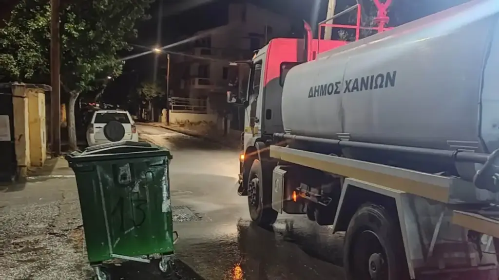 Chania: Sanitation workers hospitalized after inhaling toxic substances