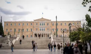 GPO poll for Parapolitika: New Democracy at 28.9% in vote estimate