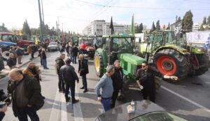 Greek farmers escalate protests with Athens rally during PM meeting