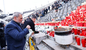 Romania tragedy: Aris delegation pays respects at memorial