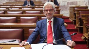 Nikos Vlachakos: “She doesn’t respect my brother’s memory”