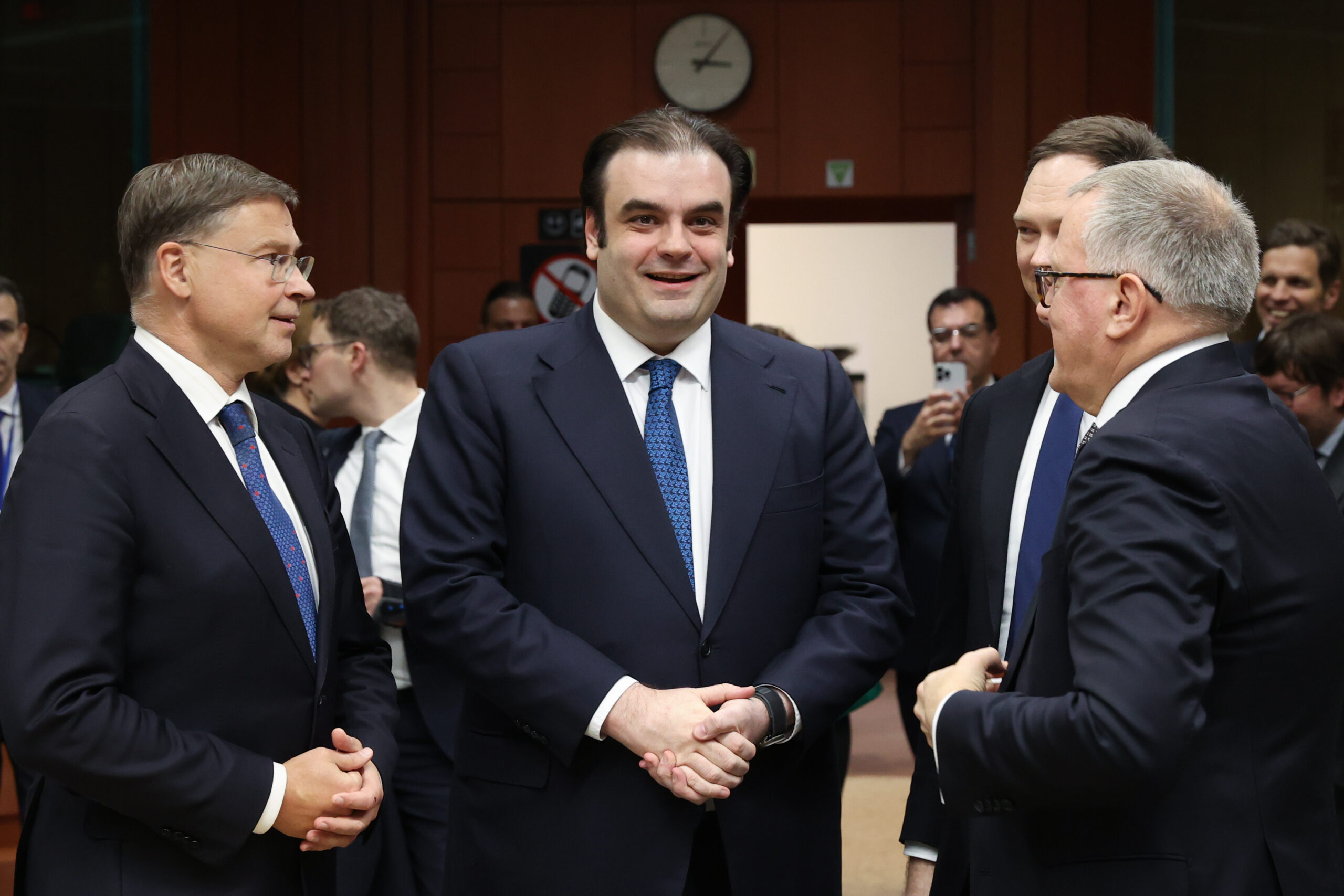 d1e8a2af-401c-4a9c-b84f-152e76975e5b