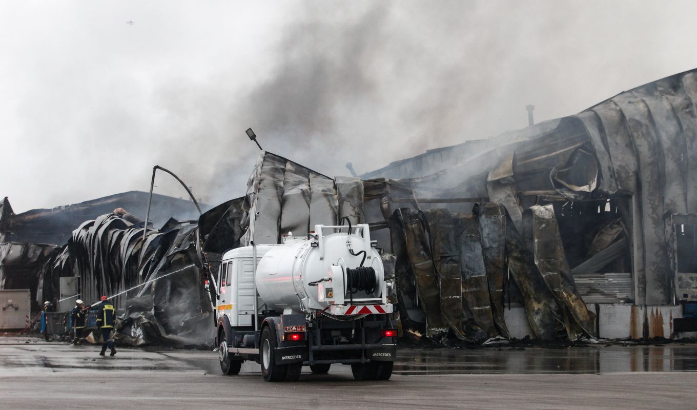 Fire at Violanta factory in Trikala: How lives were saved thanks to cake cutting - 30 workers would have been inside (Video)