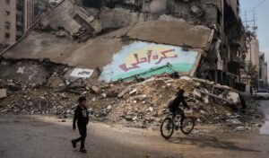 Gaza: Palestinian transitional committee holds first meeting in Cairo