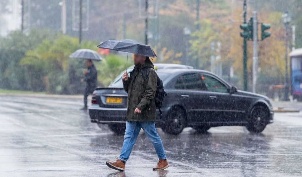 Western Greece on severe weather alert: Heavy rains and storms