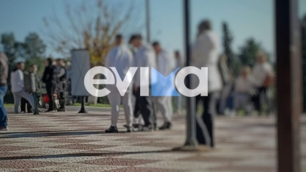 Xalkida mourns 15-year-old who fell from High Bridge amid bullying claims