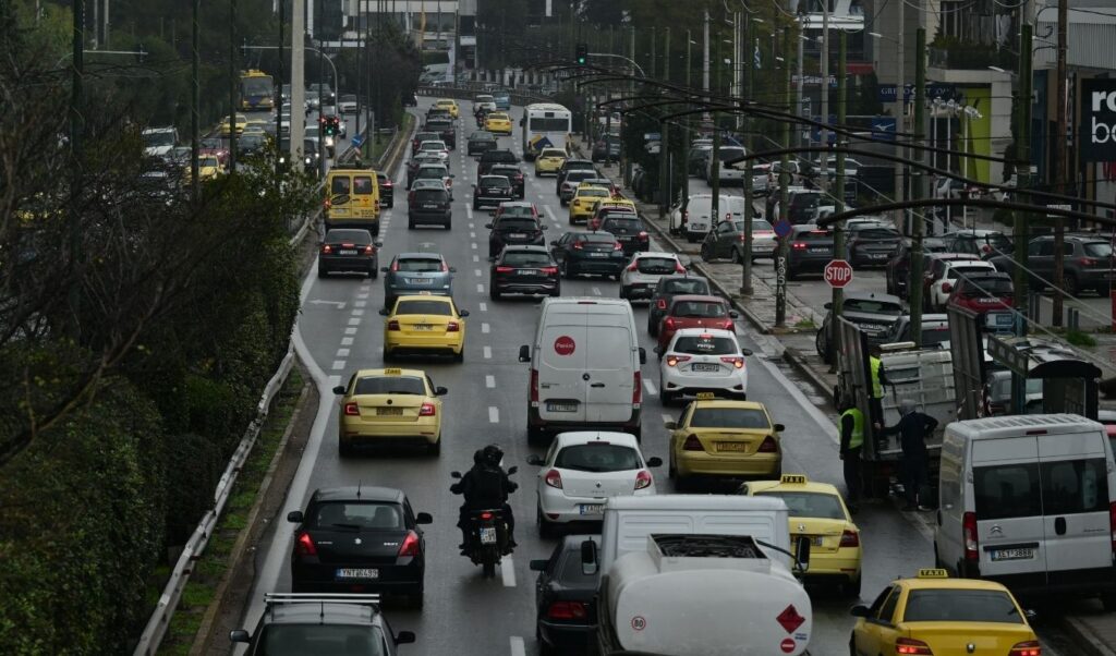 March unveiling: Massive 11-ministry plan to tackle Athens traffic