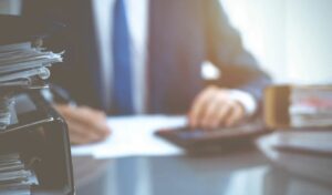 State debts exceed €3 billion: Greece targets defaulting agencies