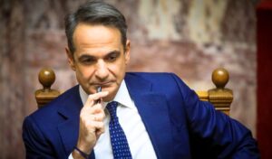 Mitsotakis: Final constitutional reform proposal due in March