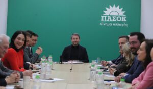 PASOK on fire before congress: Clash erupts between leadership