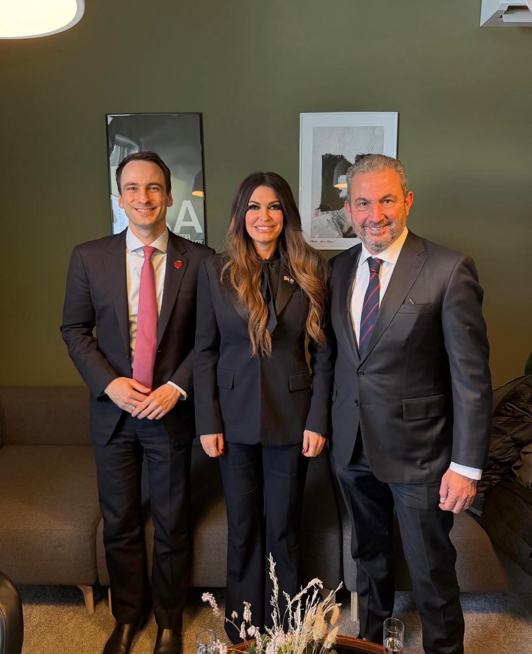 Exarchou meets Trump advisor with Guilfoyle at Davos - What was discussed