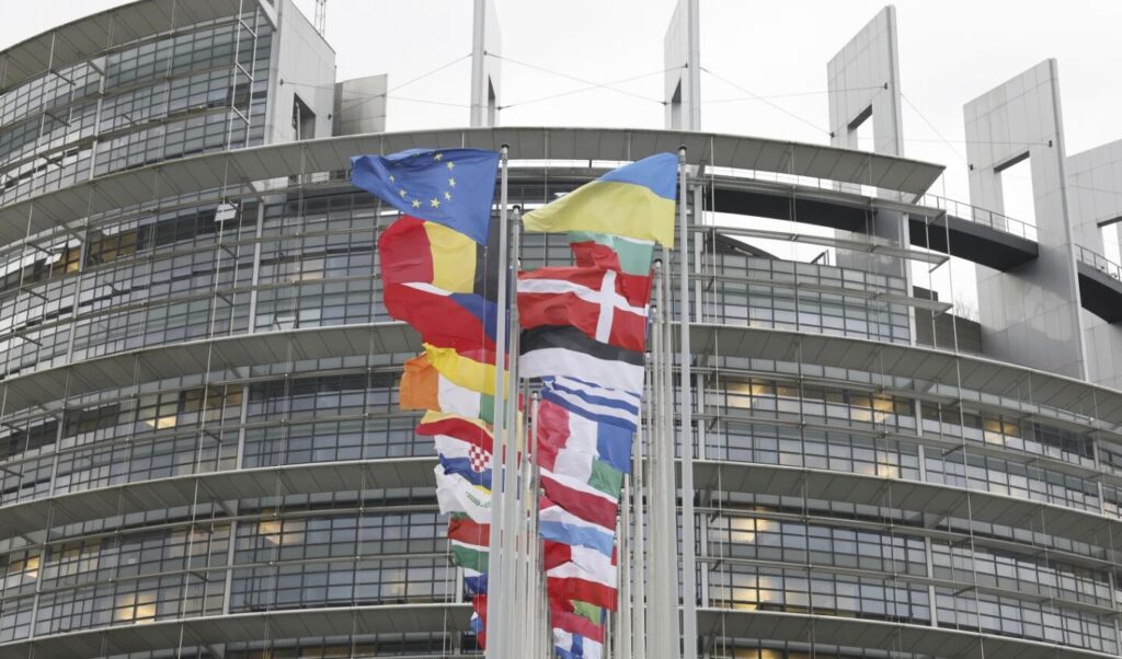 EU and Mercosur sign historic free trade deal after 25 years