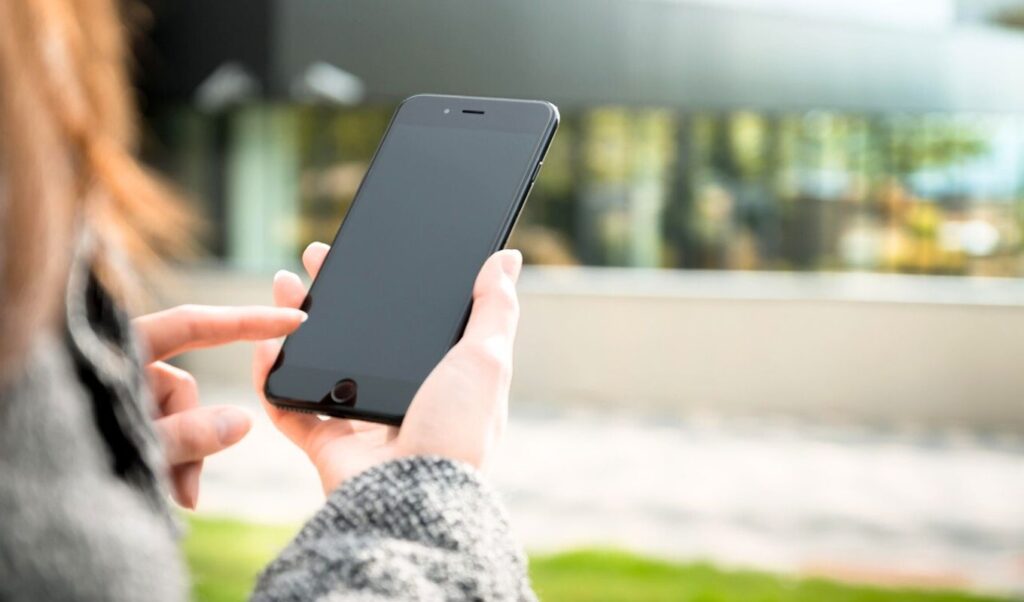 Warning: Don’t answer calls from these numbers – New phone scam