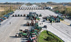 Greek farmers plan tractor rally in Athens after government talks fail