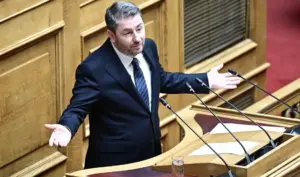 Androulakis challenges Mitsotakis on wiretapping scandal: Will you act against those who organized a deep state?