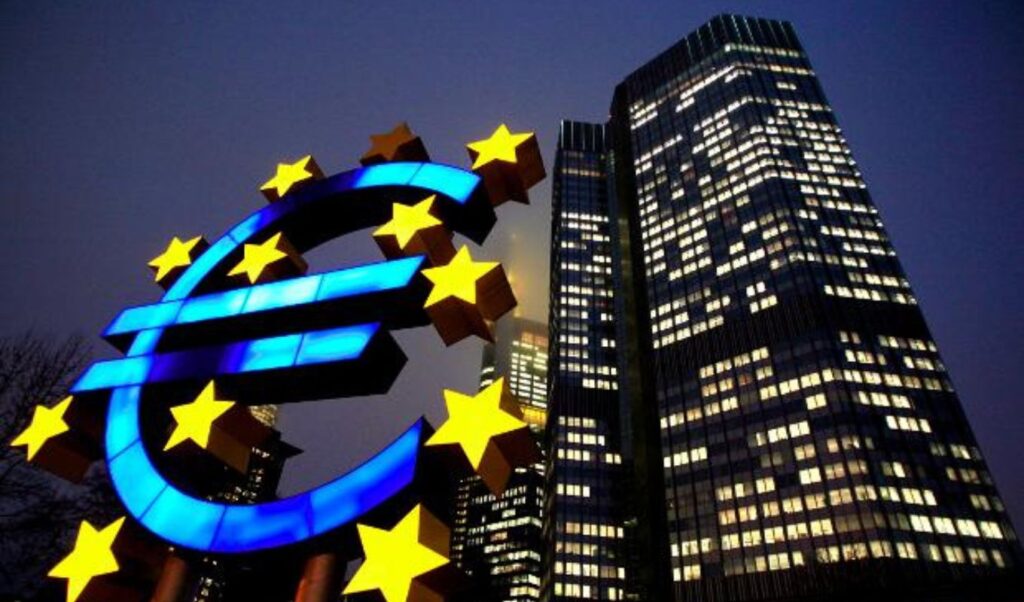 ECB keeps interest rates unchanged at 2% for fifth consecutive time