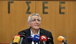 Greek labor union chief cleared in undeclared funds case