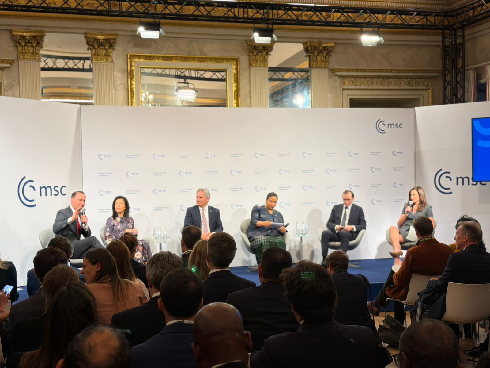 kathetos-diadromos-ellada-diaskepsi-monaxou