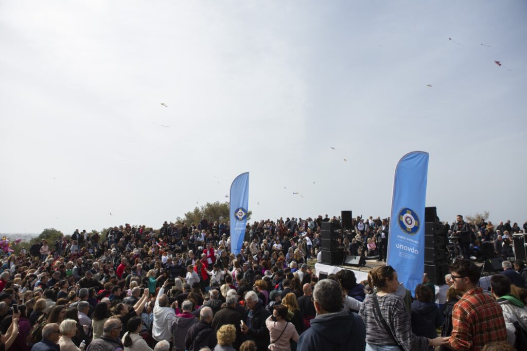 Clean Monday in Attica: Kite flying, music and traditional food