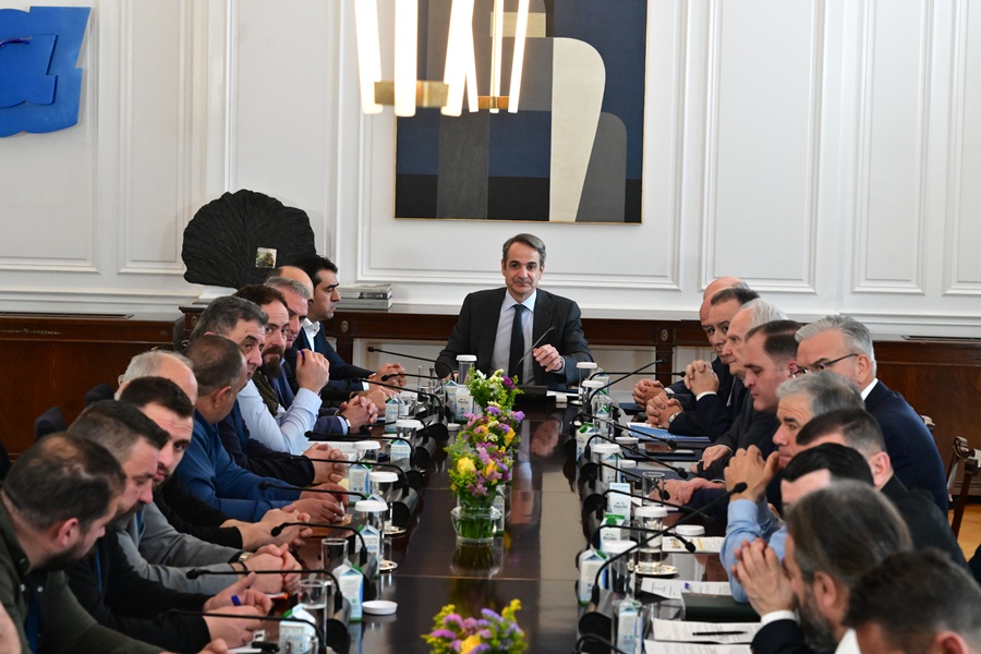 mitsotakis-me-kthnotrofous6846211