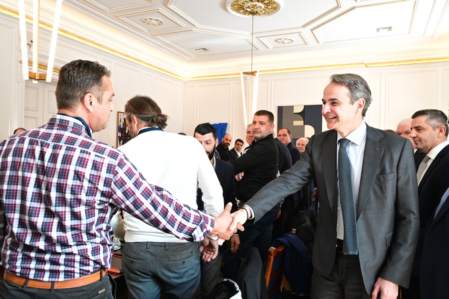 mitsotakis-me-kthnotrofous6846236