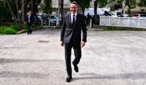 New Generation Takes the Lead: Mitsotakis Plan from National High School Diploma to AI Startups