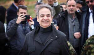 Greek PM Mitsotakis visits border region: “Without security there can be no freedom”